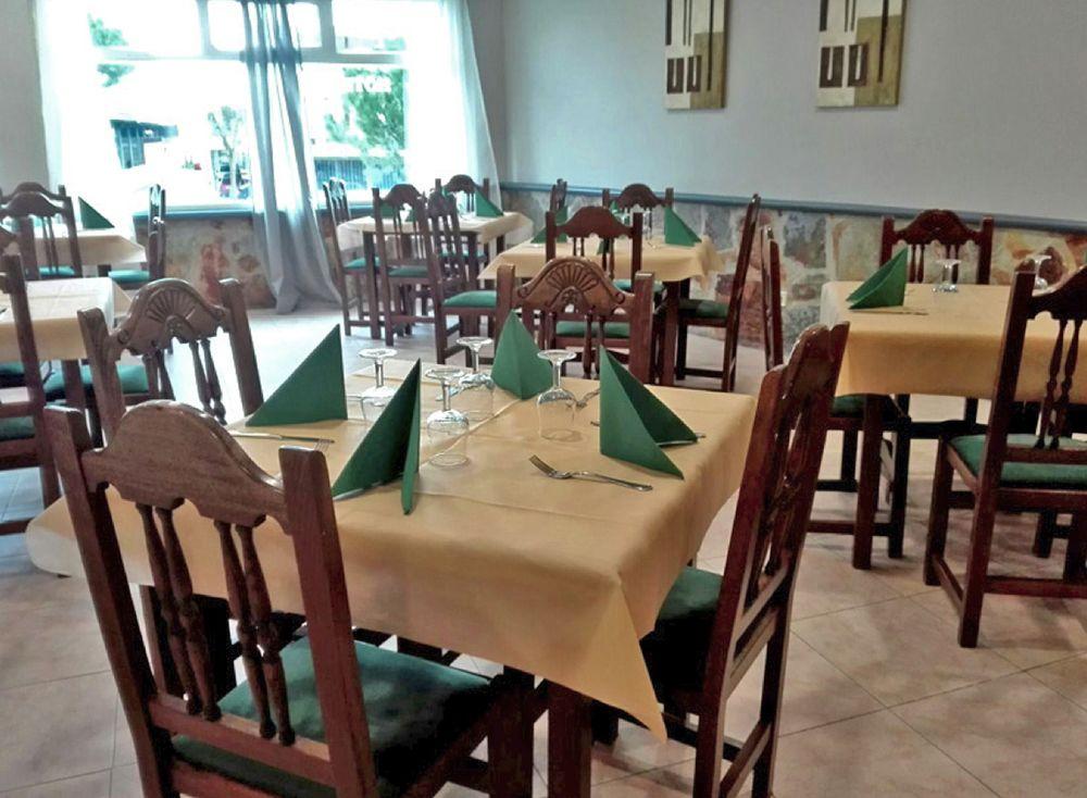 Hotel Real De Castilla 托尔德西拉斯 外观 照片