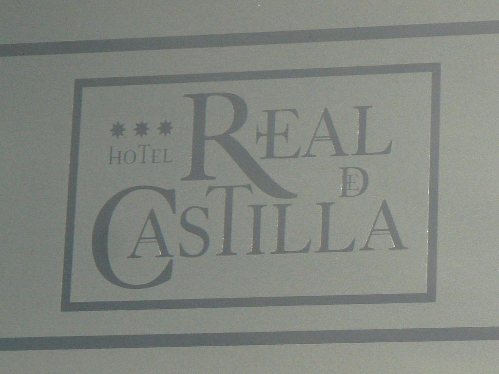 Hotel Real De Castilla 托尔德西拉斯 外观 照片