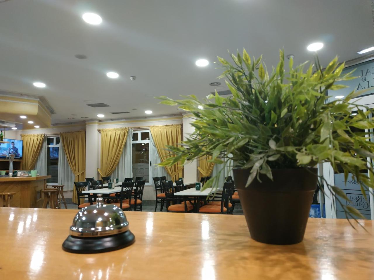 Hotel Real De Castilla 托尔德西拉斯 外观 照片